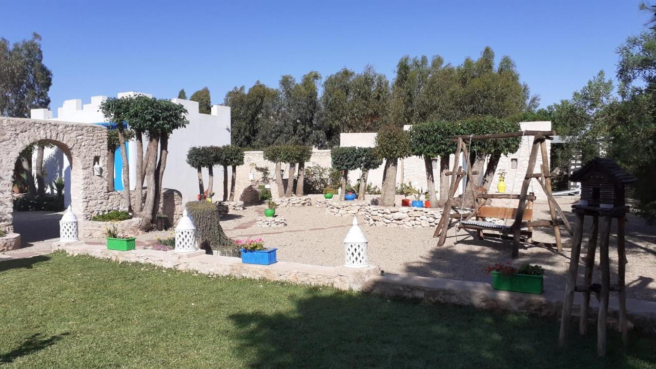 Villa Daba Ghazoua Bagian luar foto