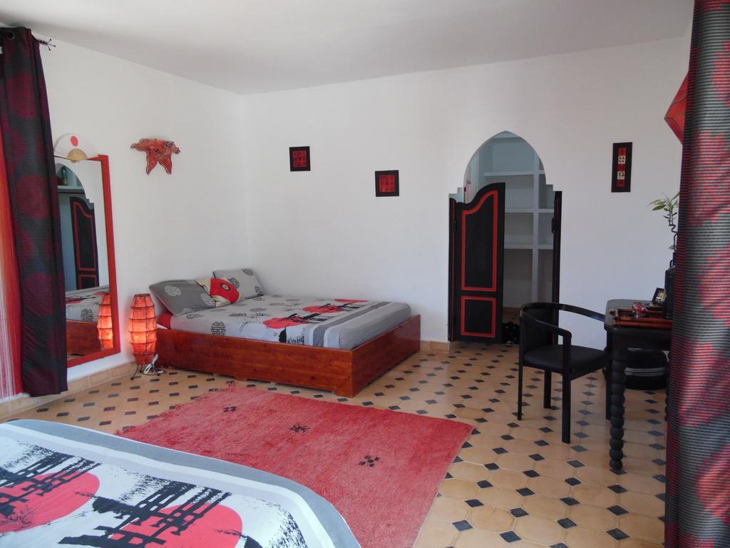 Villa Daba Ghazoua Bagian luar foto