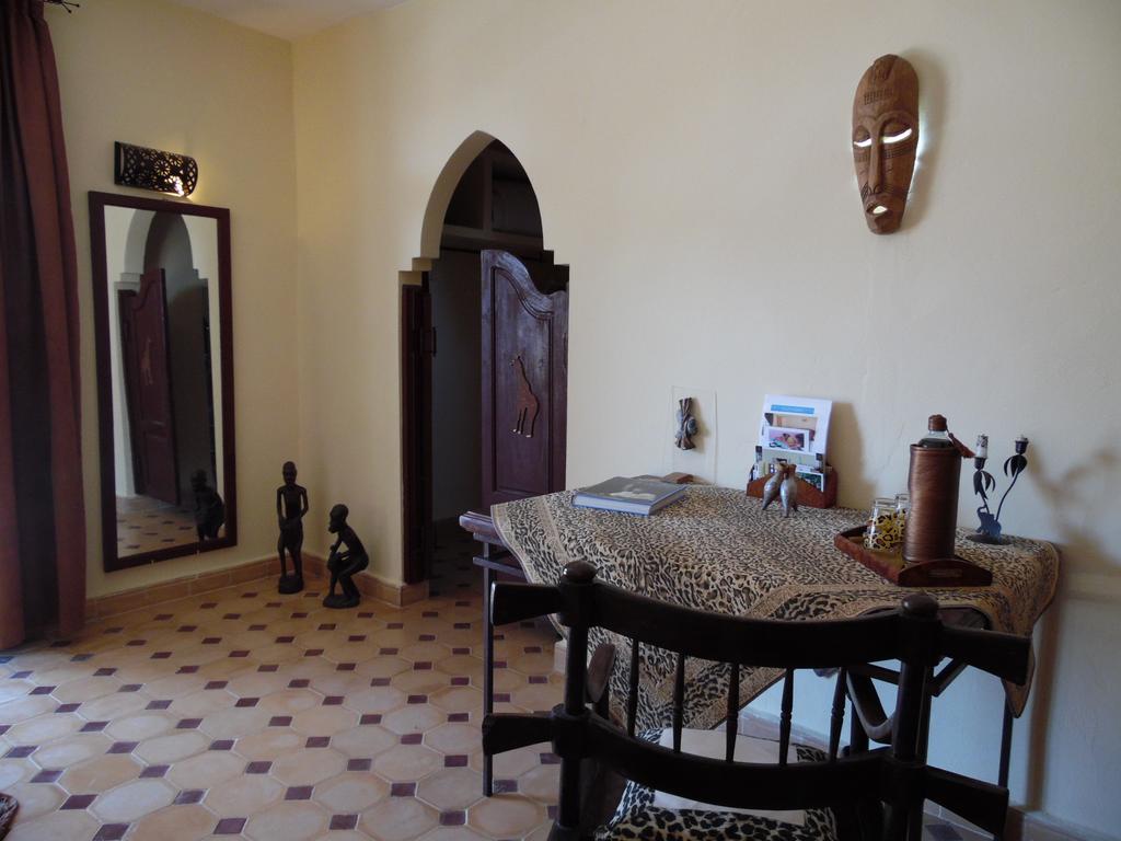 Villa Daba Ghazoua Bagian luar foto