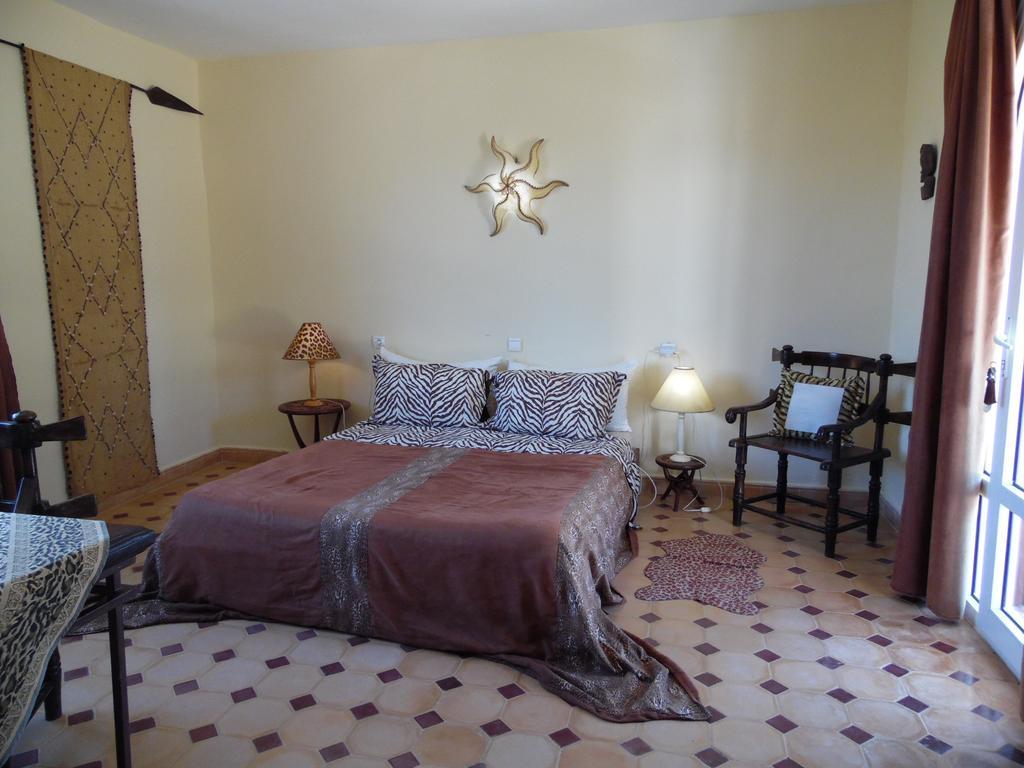Villa Daba Ghazoua Bagian luar foto