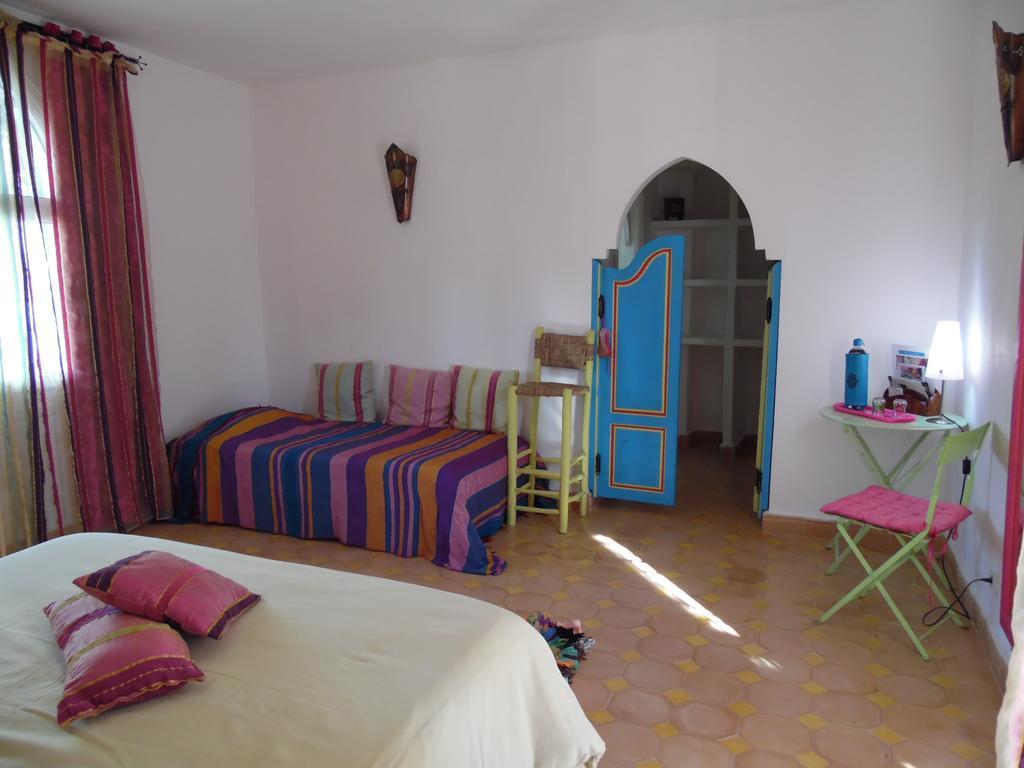 Villa Daba Ghazoua Bagian luar foto
