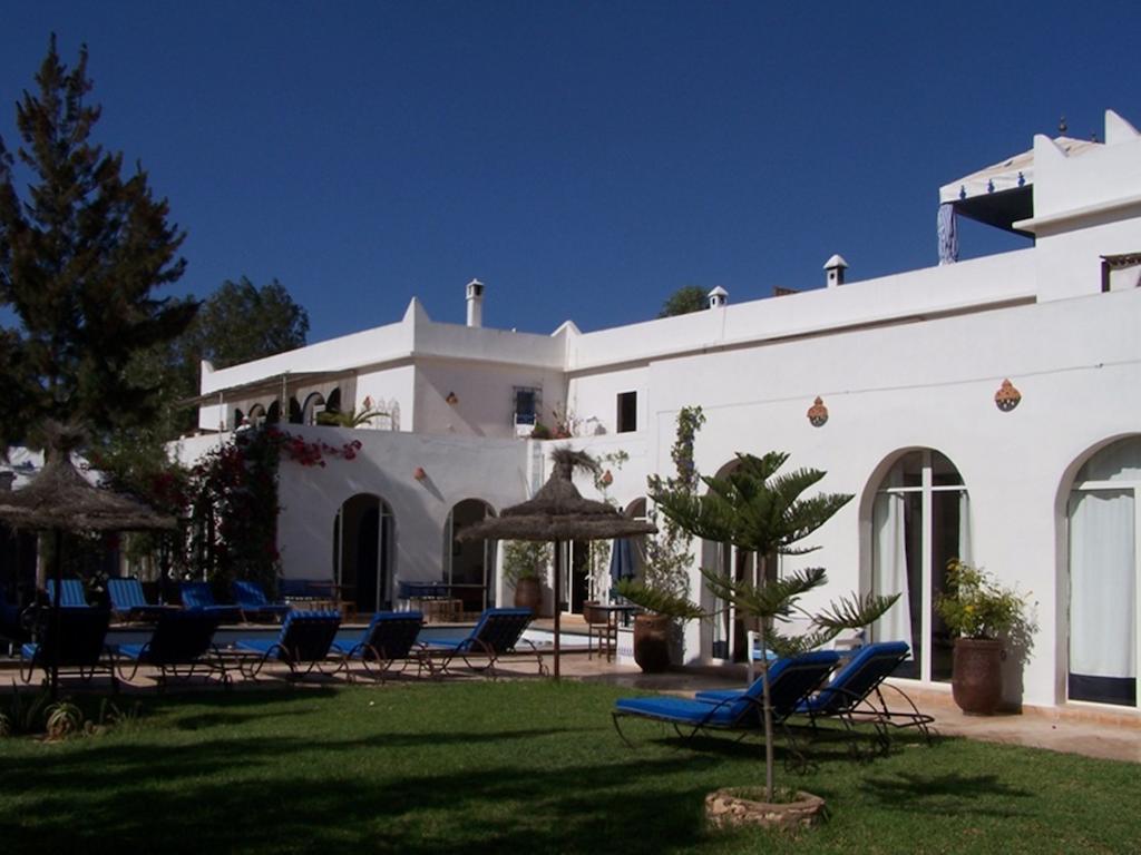 Villa Daba Ghazoua Bagian luar foto